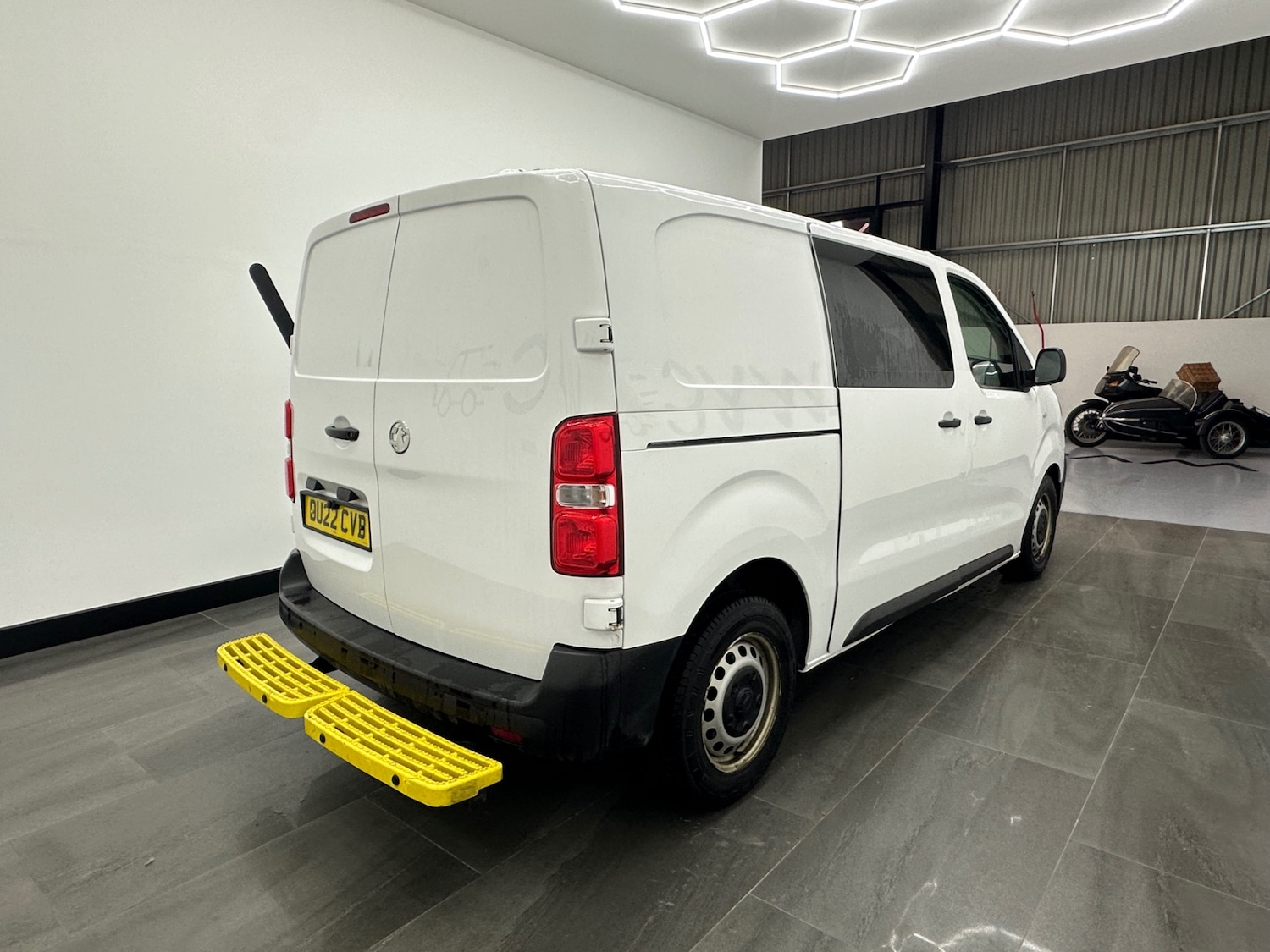 Used Vauxhall Vivaro 2022 for sale - 77618369: Photo 8
