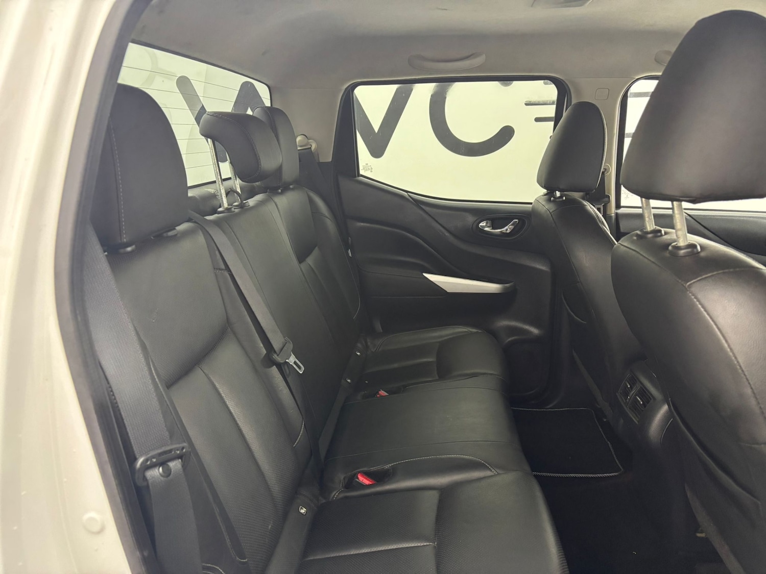 Used Nissan Navara 2020 for sale - 77653037: Photo 19