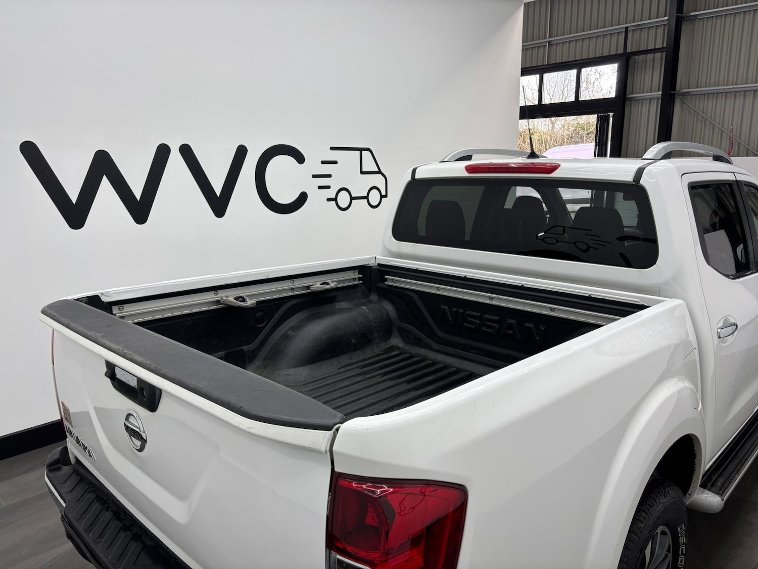 Used Nissan Navara 2020 for sale - 77653037: Photo 8