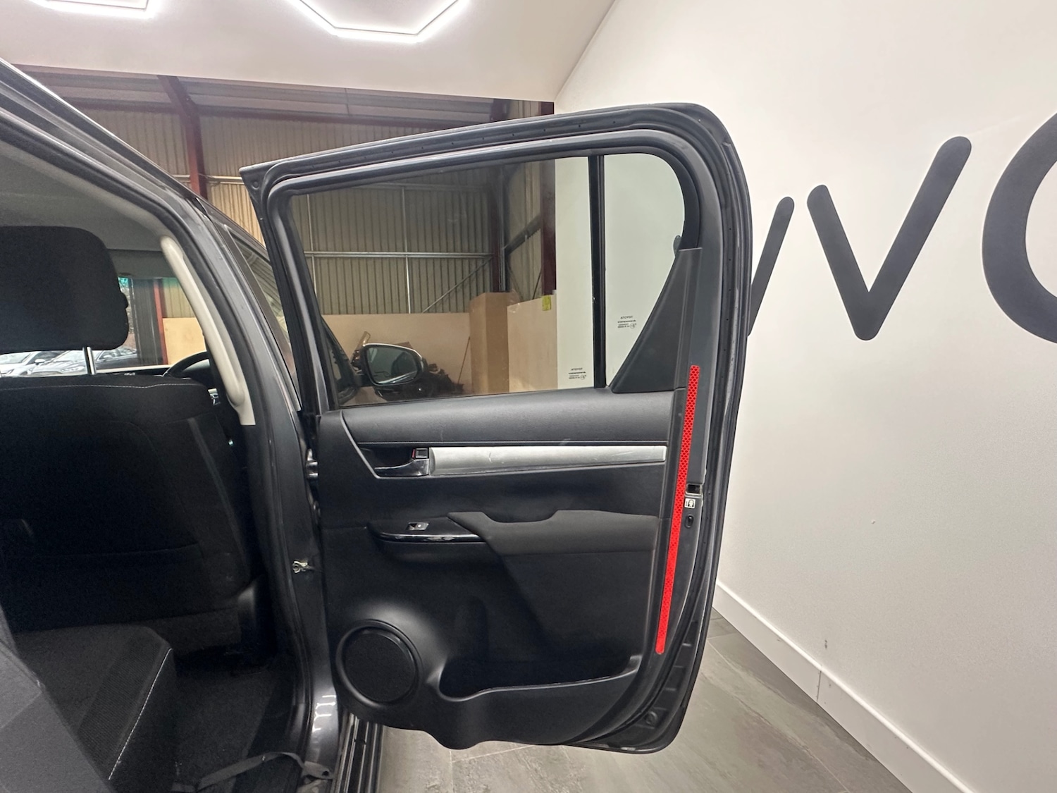 Used Toyota Hilux 2021 for sale - 76981648: Photo 22