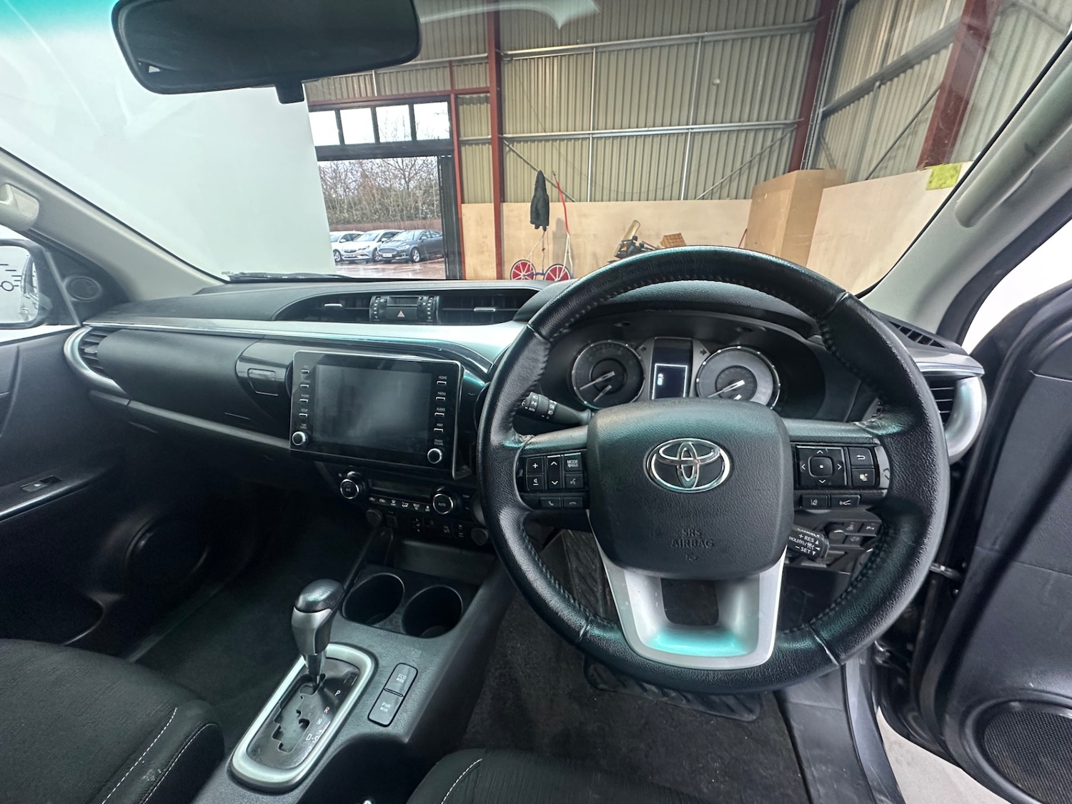 Used Toyota Hilux 2021 for sale - 76981648: Photo 30