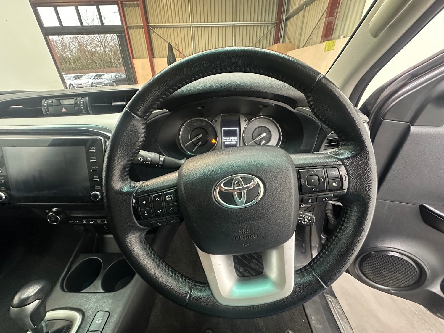 Used Toyota Hilux 2021 for sale - 76981648: Photo 32