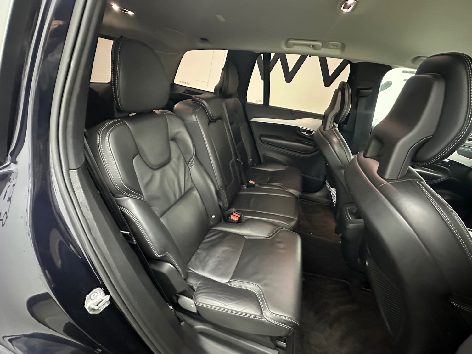 Used Volvo XC90 2017 for sale - 77298704: Photo 22