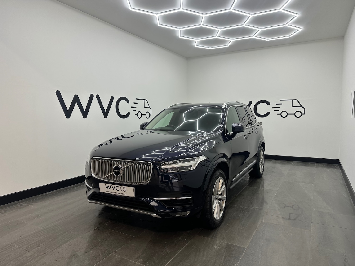 Used Volvo XC90 2017 for sale - 77298704: Photo 3