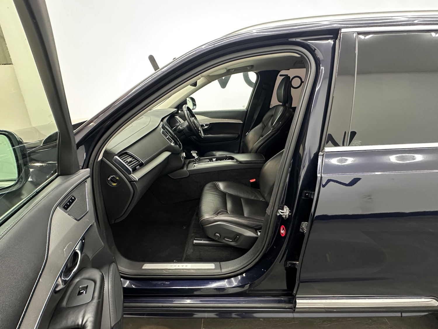 Used Volvo XC90 2017 for sale - 77298704: Photo 8