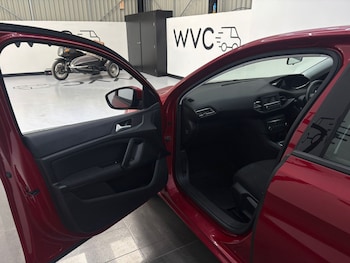 Used Peugeot 308 2018 for sale - 78926023: Photo
