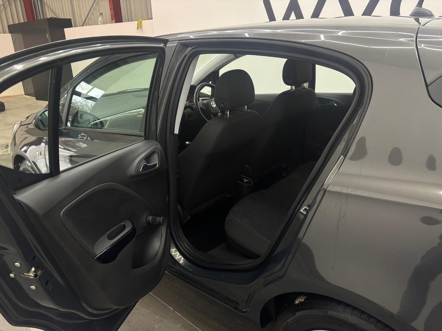 Used Vauxhall Corsa 2015 for sale - 77258624: Photo 11