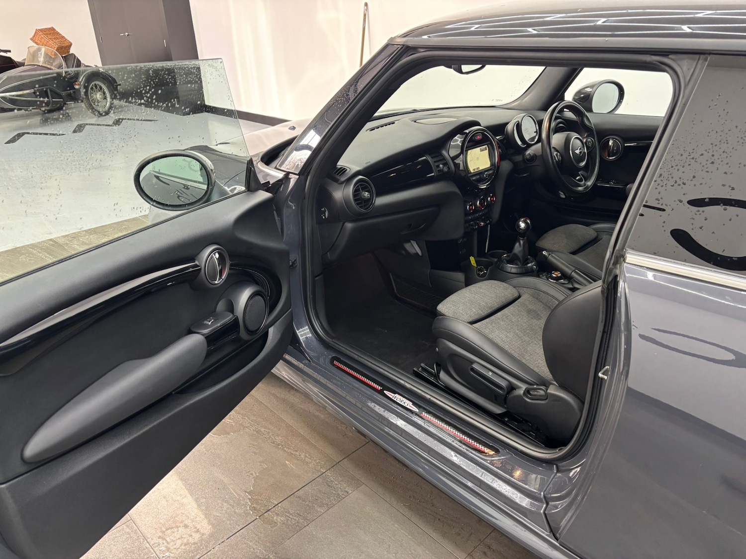 Used MINI Hatch 2017 for sale - 77638695: Photo 4