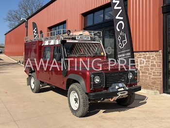 Land Rover Defender feature image