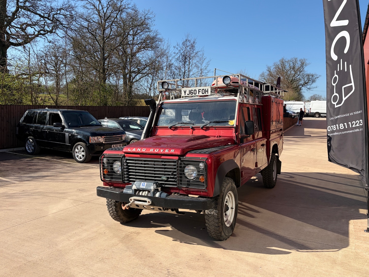 Used Land Rover Defender 2010 for sale - 77946192: Photo 3