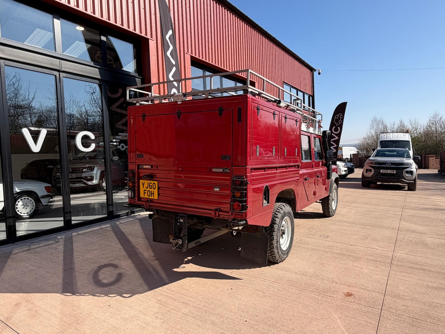 Used Land Rover Defender 2010 for sale - 77946192: Photo 6