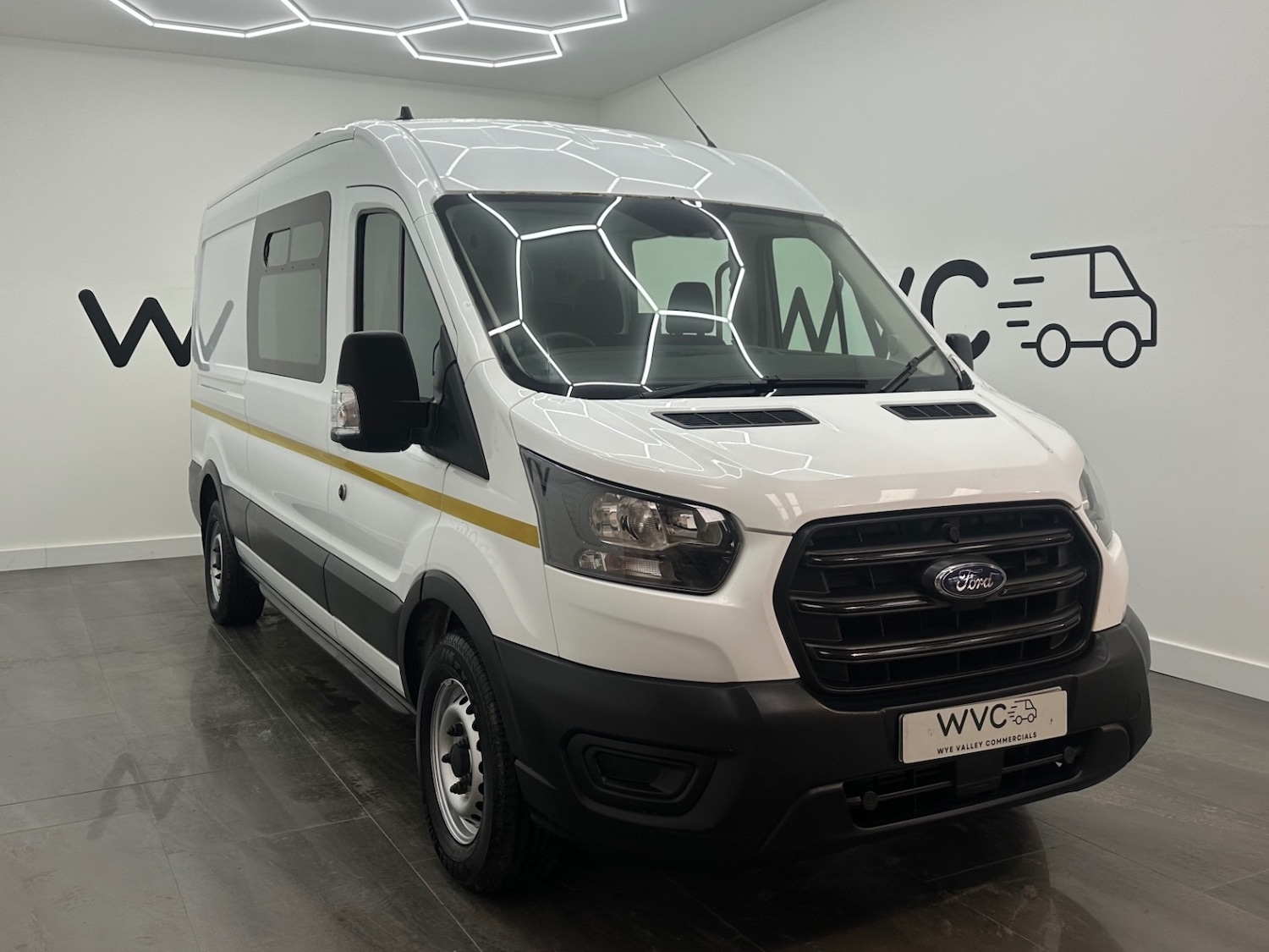Used Ford Transit 2021 for sale - 76808049: Photo 1