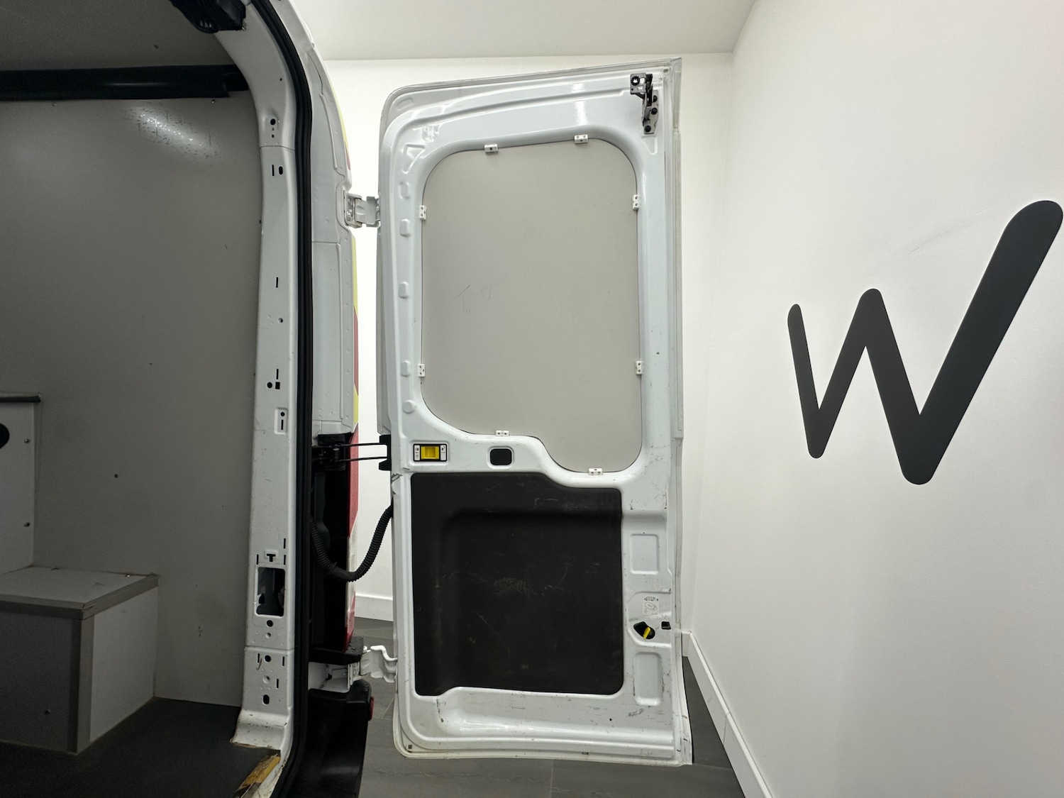 Used Ford Transit 2021 for sale - 76808049: Photo 17