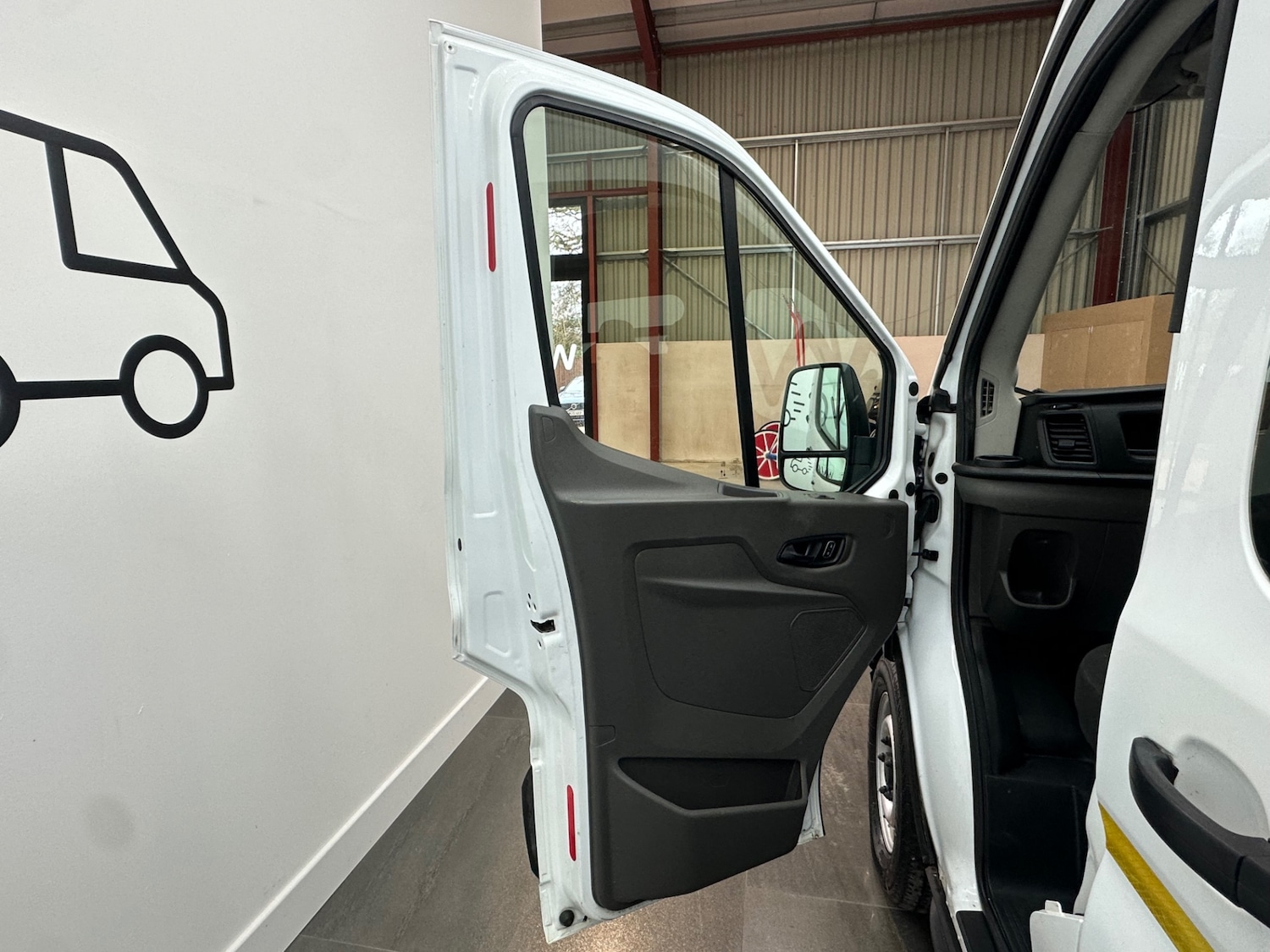 Used Ford Transit 2021 for sale - 76808049: Photo 5