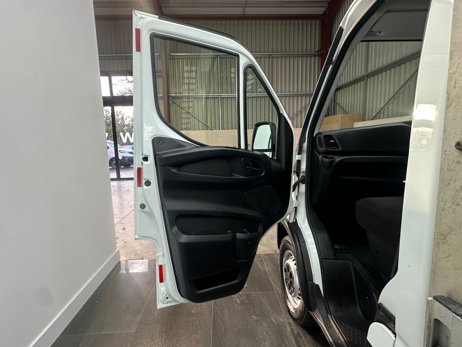 Used Iveco Daily 2022 for sale - 76625541: Photo 5