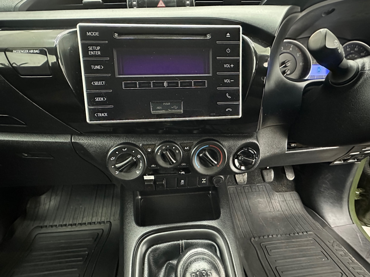 Used Toyota Hilux 2017 for sale - 77577811: Photo 24