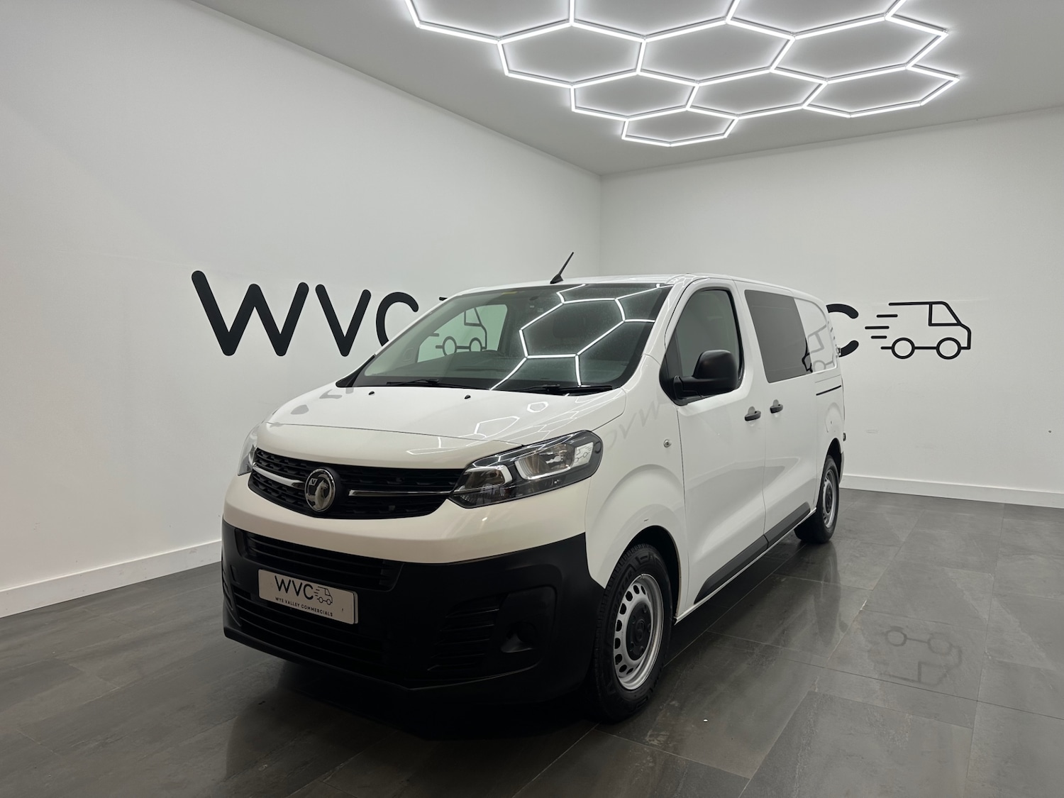 Used Vauxhall Vivaro 2020 for sale - 77179975: Photo 3