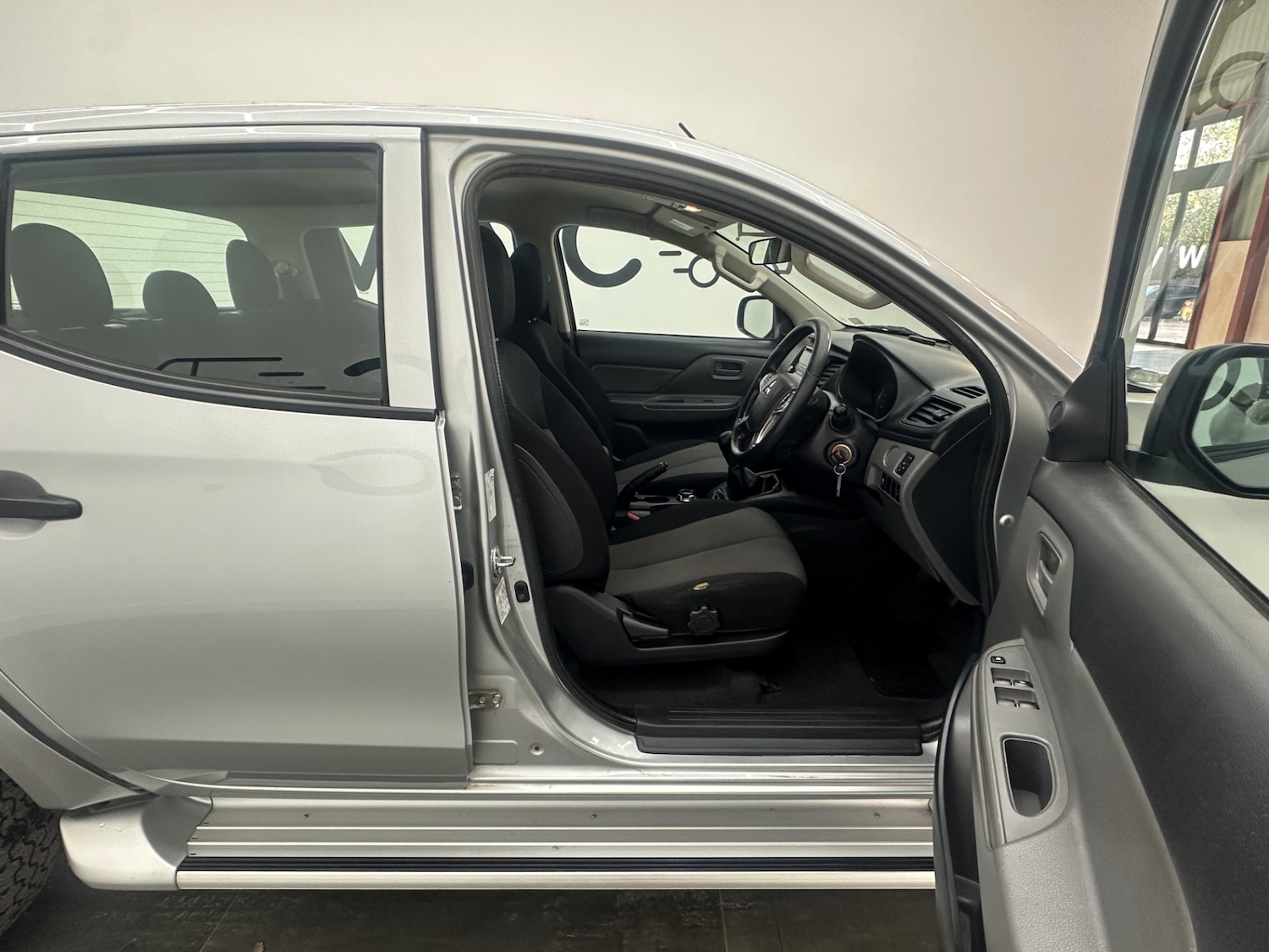 Used Mitsubishi L200 2017 for sale - 76640085: Photo 19