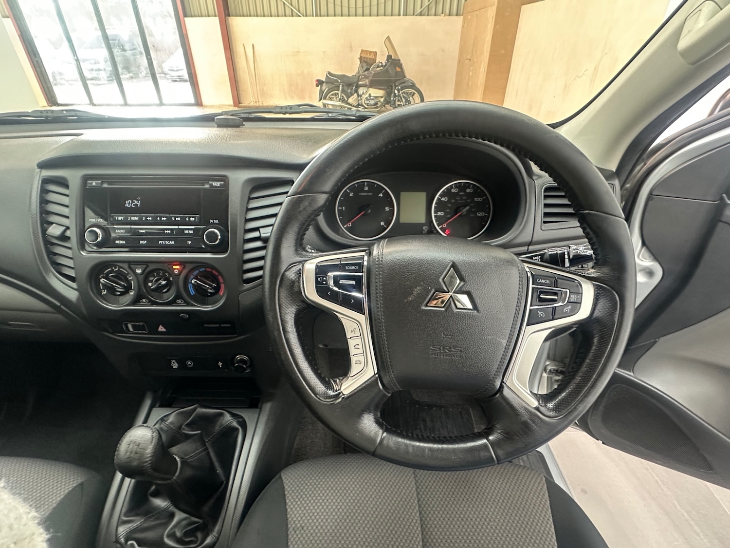 Used Mitsubishi L200 2017 for sale - 76640085: Photo 24