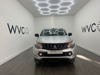 Used Mitsubishi L200 2017 for sale - 76640085: Photo