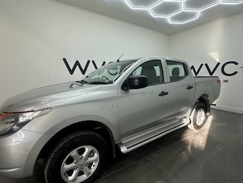 Used Mitsubishi L200 2017 for sale - 76640085: Photo