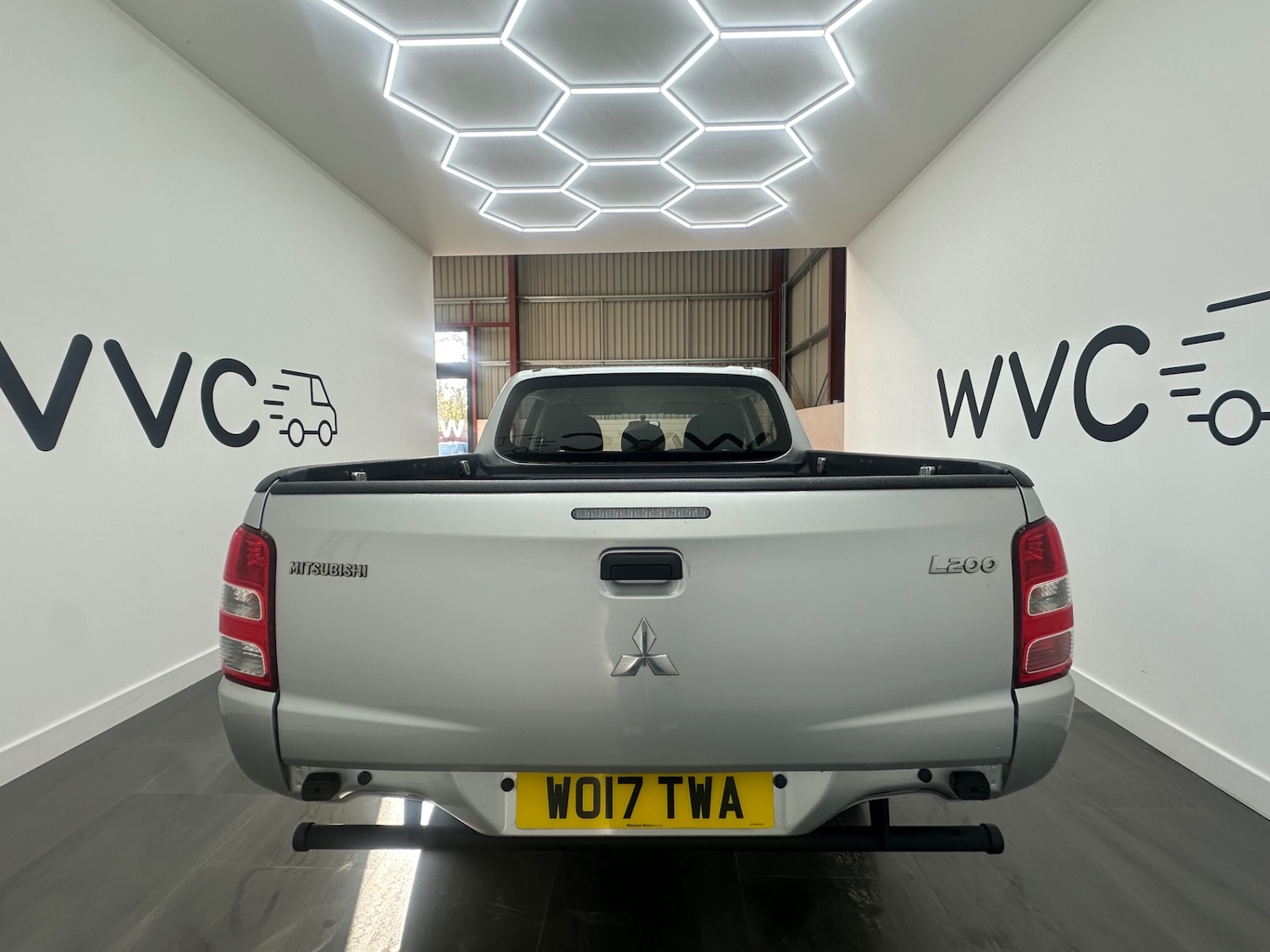 Used Mitsubishi L200 2017 for sale - 76640085: Photo 8