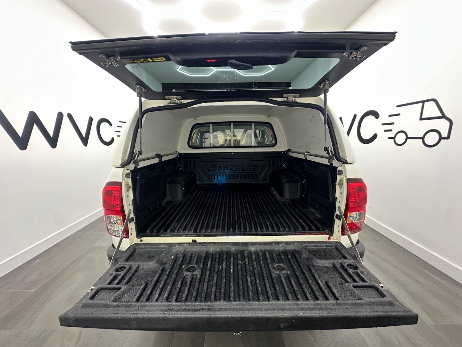 Used Toyota Hilux 2020 for sale - 77167707: Photo 14