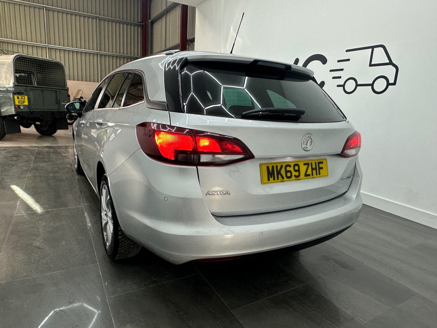 Used Vauxhall Astra 2019 for sale - 77114129: Photo 11