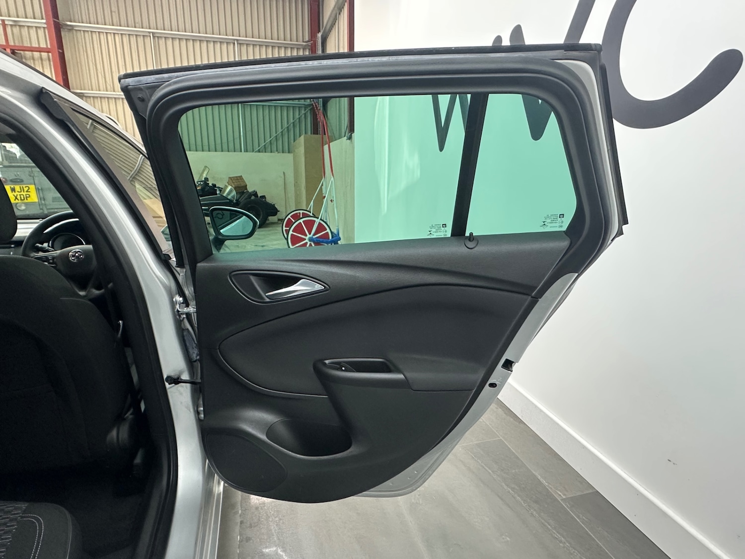 Used Vauxhall Astra 2019 for sale - 77114129: Photo 17