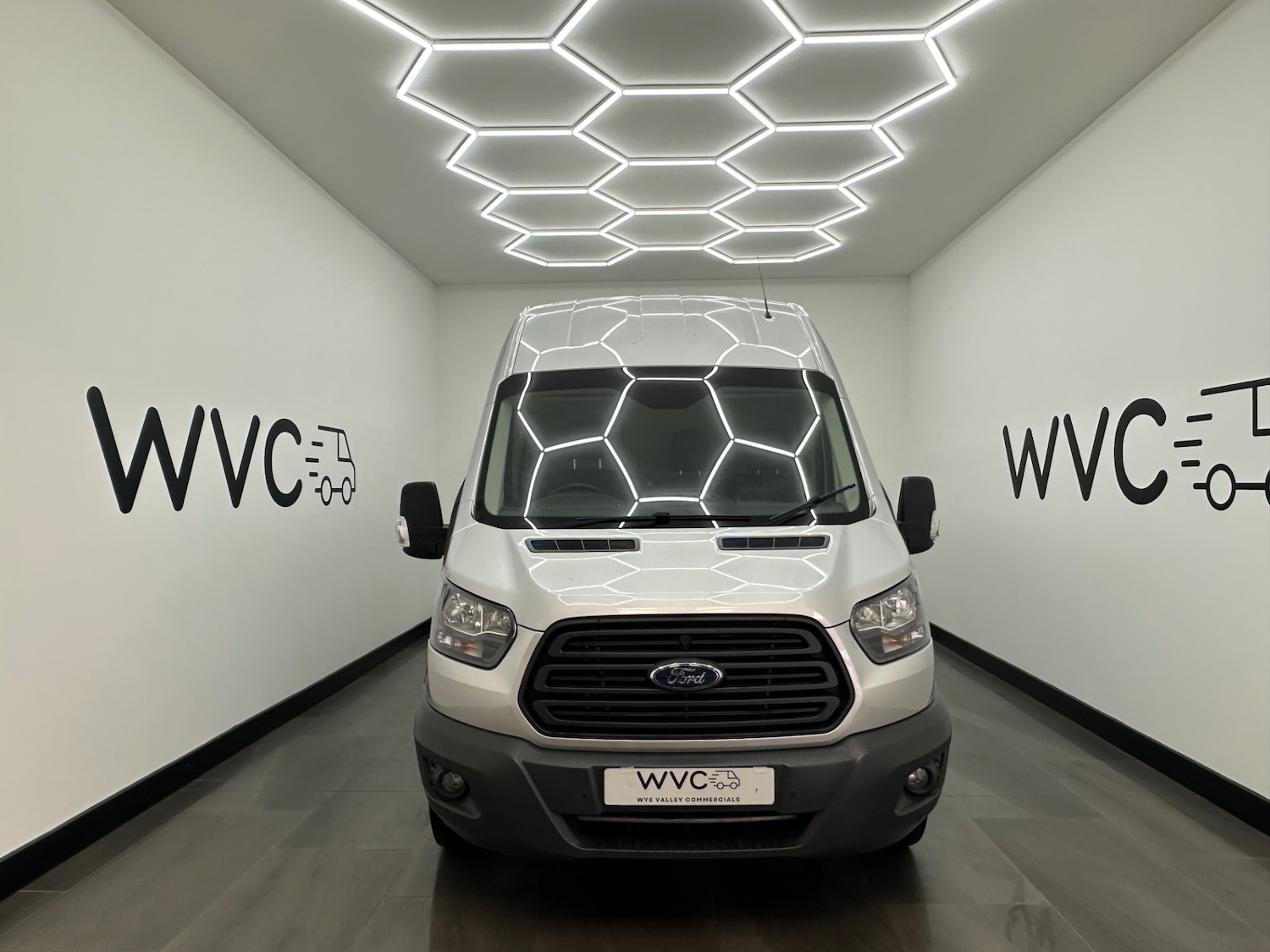 Used Ford Transit 2019 for sale - 77618938: Photo 2