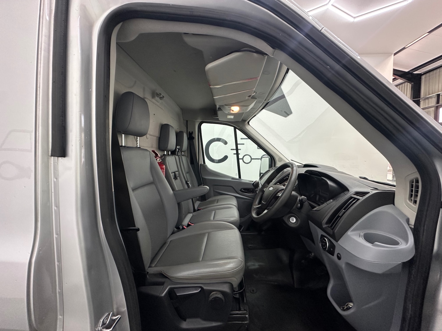 Used Ford Transit 2019 for sale - 77618938: Photo 7