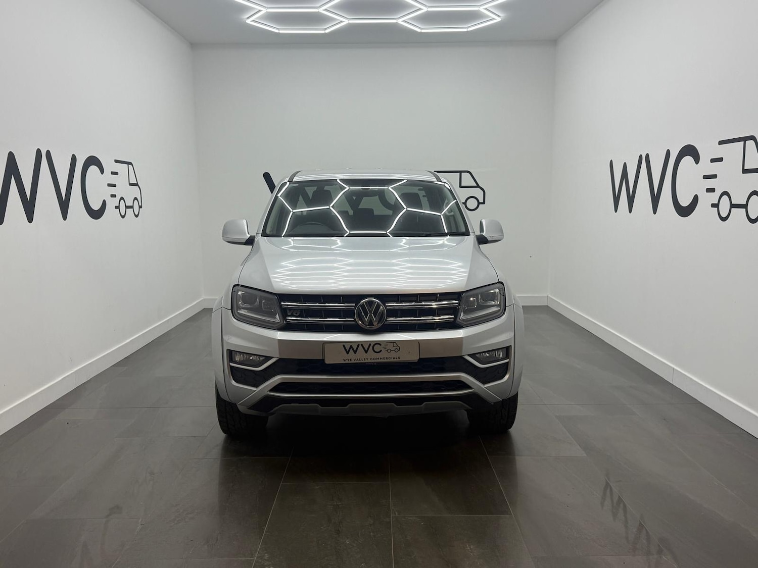 Used Volkswagen Amarok 2019 for sale - 76637296: Photo 2