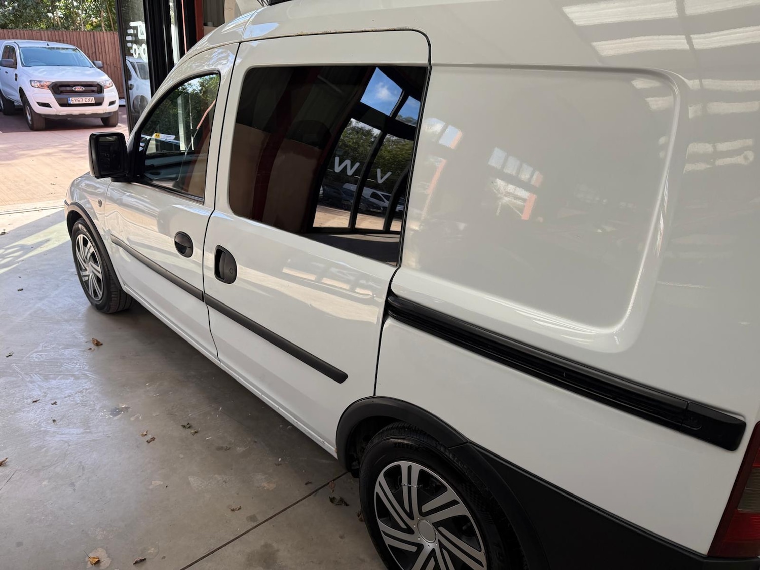 Used Vauxhall Combo 2009 for sale - 76638019: Photo 8