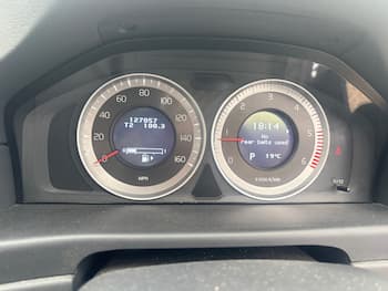 Used Volvo XC70 2013 for sale - 79771891: Photo