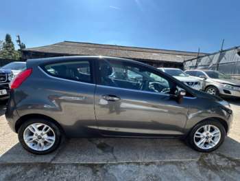 2016 (66) - 1.25 82 Zetec 3dr