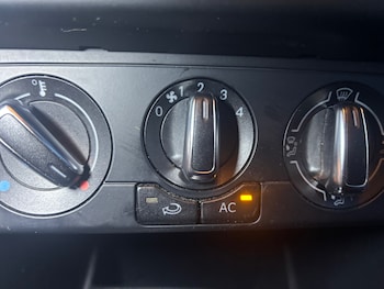 Used Volkswagen Polo 2013 for sale - 77446237: Photo