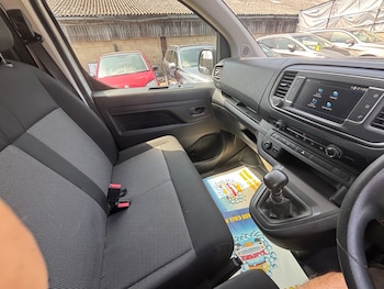 Used Peugeot Expert 2023 for sale - 79251766: Photo
