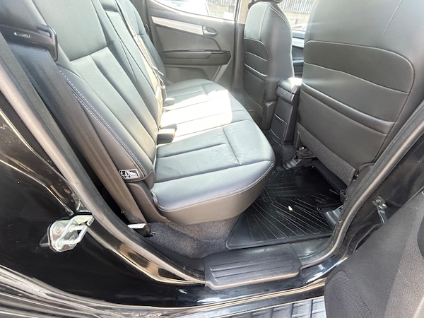 Used Isuzu D-Max 2020 for sale - 75228200: Photo 16