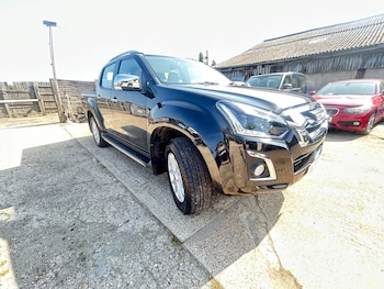 Used Isuzu D-Max 2020 for sale - 75228200: Photo