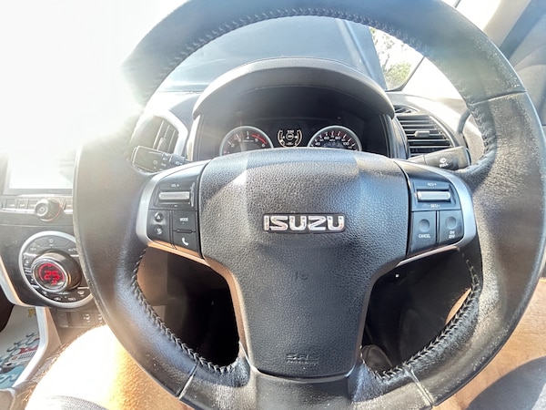 Used Isuzu D-Max 2020 for sale - 75228200: Photo 6
