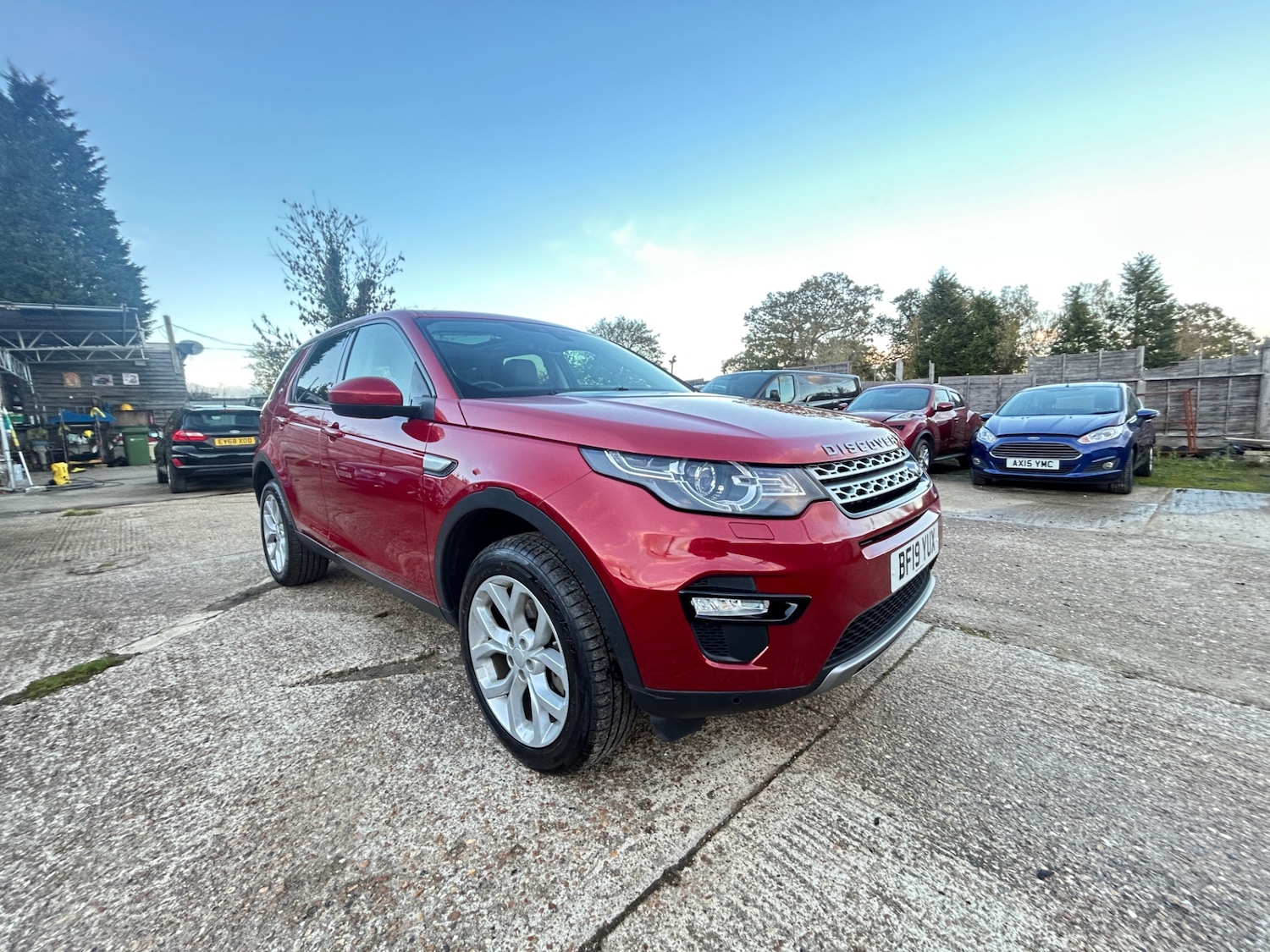 Used Land Rover Discovery Sport 2019 for sale - 76374409: Photo 1