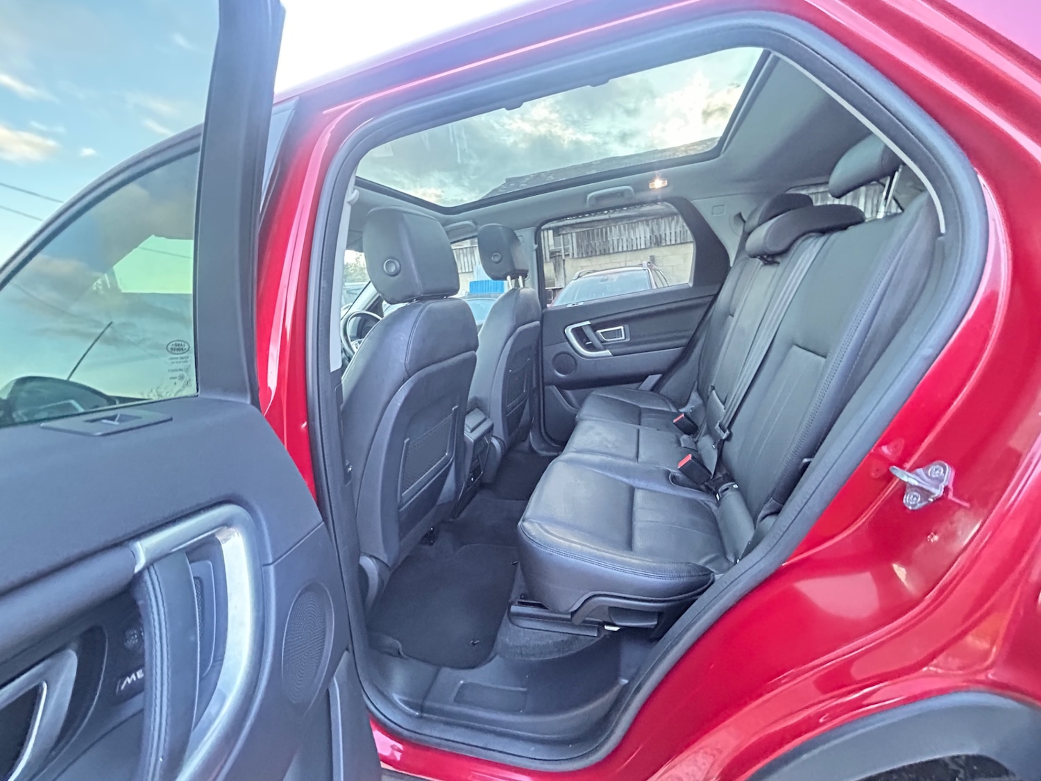 Used Land Rover Discovery Sport 2019 for sale - 76374409: Photo 19