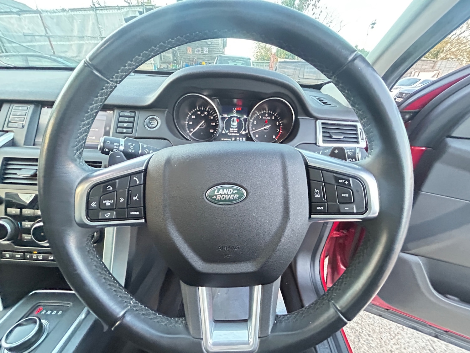 Used Land Rover Discovery Sport 2019 for sale - 76374409: Photo 28