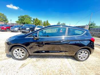 2018 (68) - 1.1 Zetec 3dr