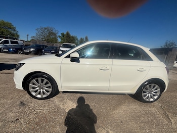 Used Audi A1 2014 for sale - 78446059: Photo