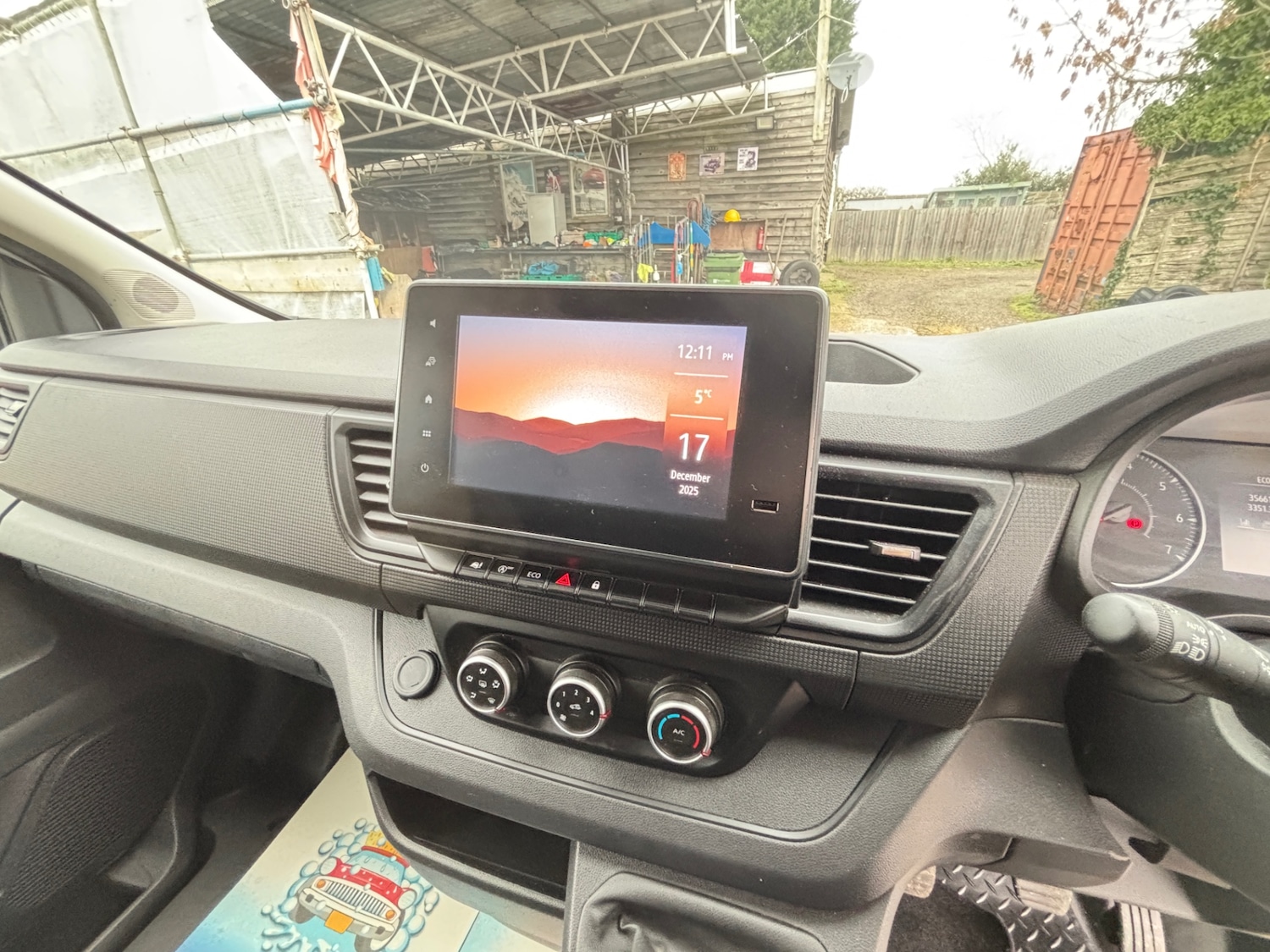 Used Renault Trafic 2022 for sale - 77032621: Photo 2