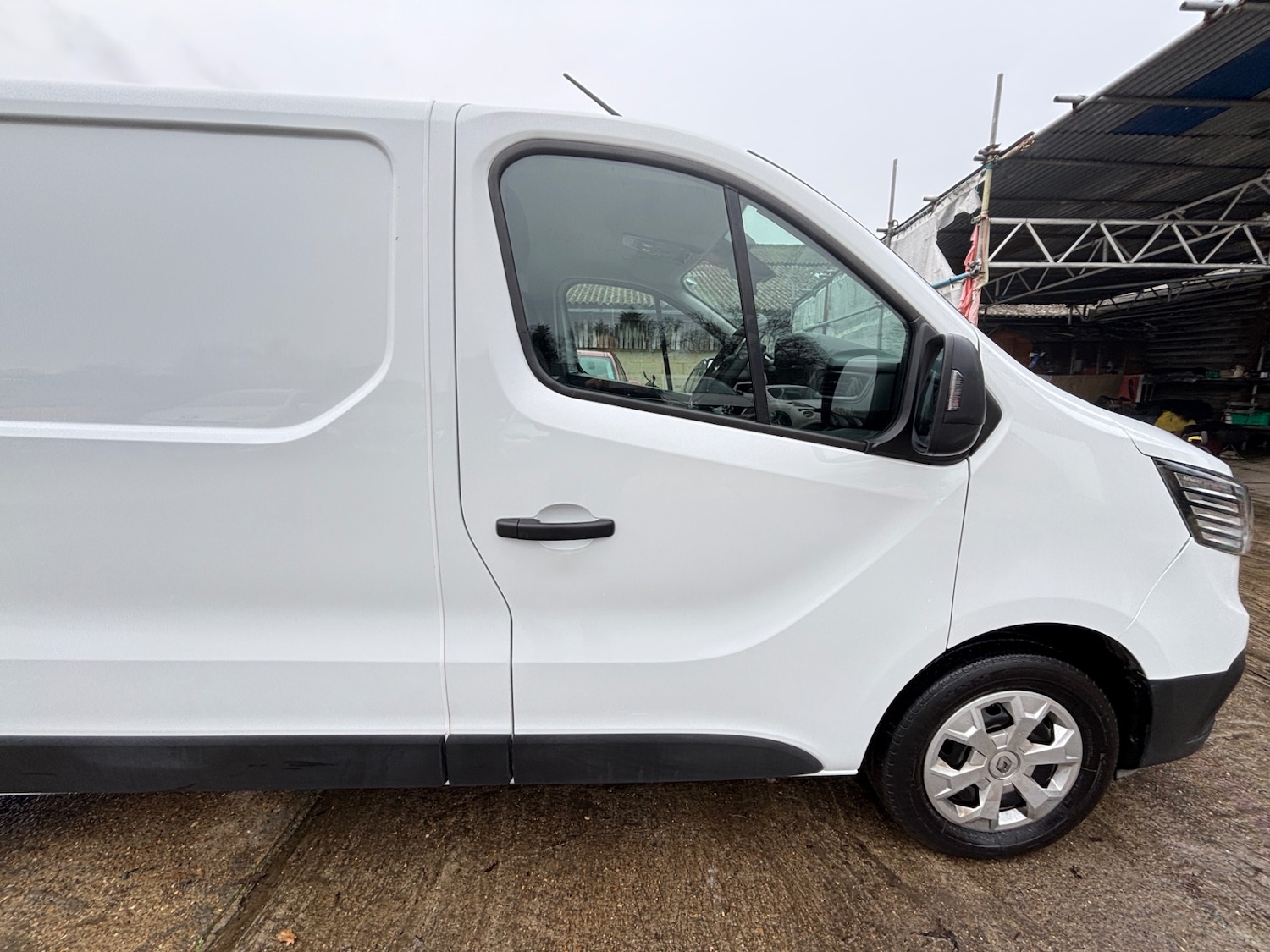 Used Renault Trafic 2022 for sale - 77032621: Photo 8