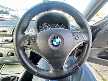 Used BMW 1 Series 2010 for sale - 76649503: Photo