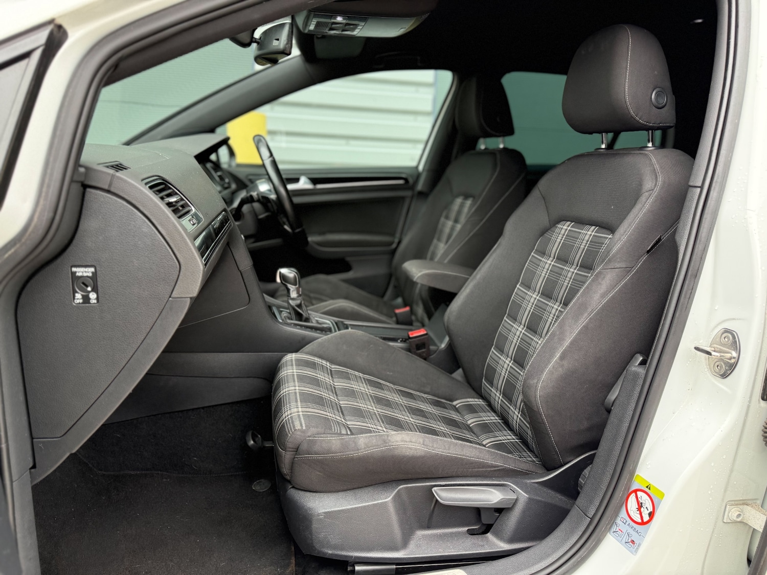 Used Volkswagen Golf 2014 for sale - 77838402: Photo 15