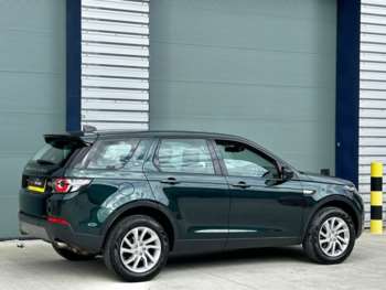 Used Land Rover Discovery Sport 2016 for sale - 75486471: Photo